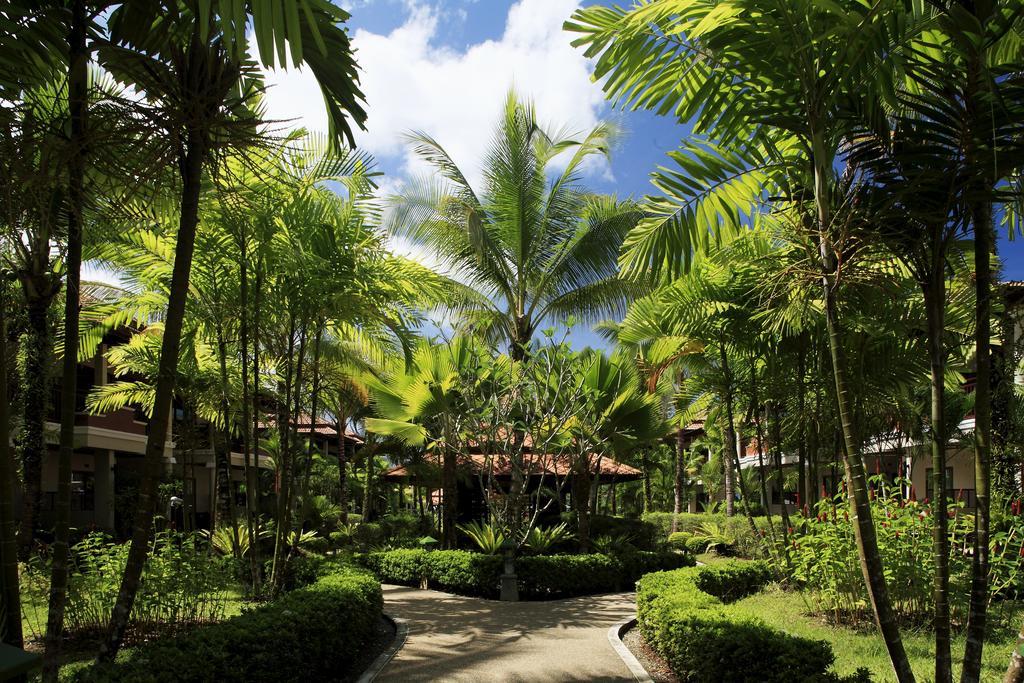 Khaolak Bayfront Resort Takuapa Екстериор снимка