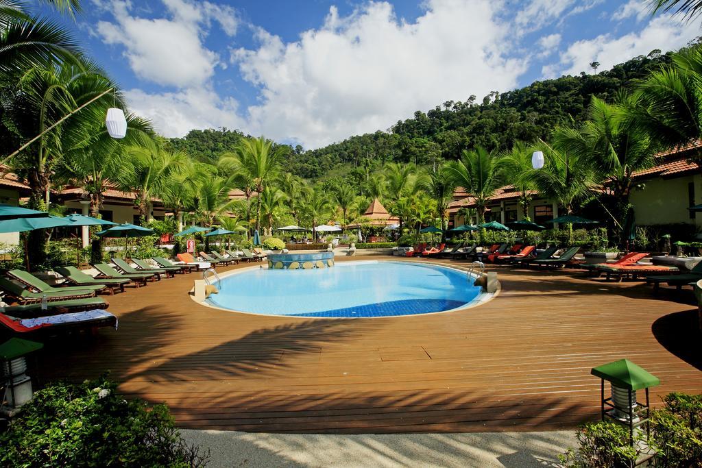 Khaolak Bayfront Resort Takuapa Екстериор снимка