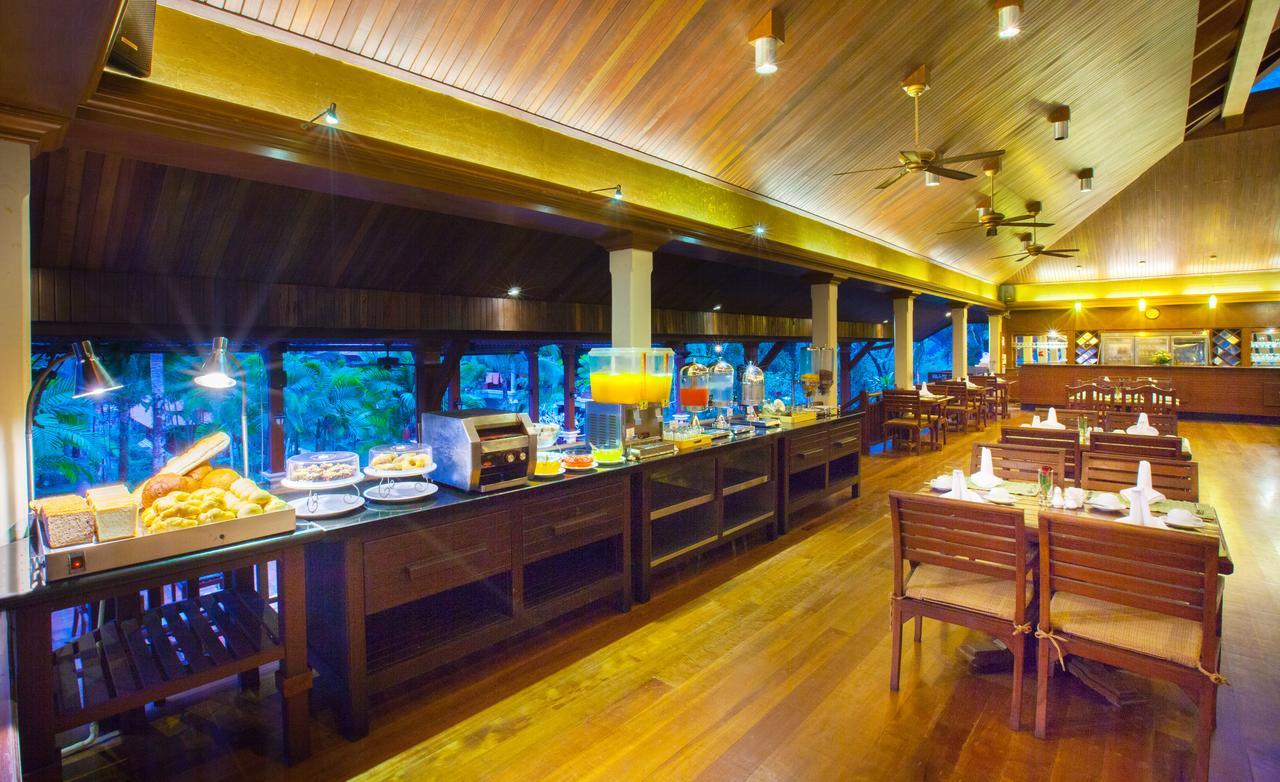 Khaolak Bayfront Resort Takuapa Екстериор снимка