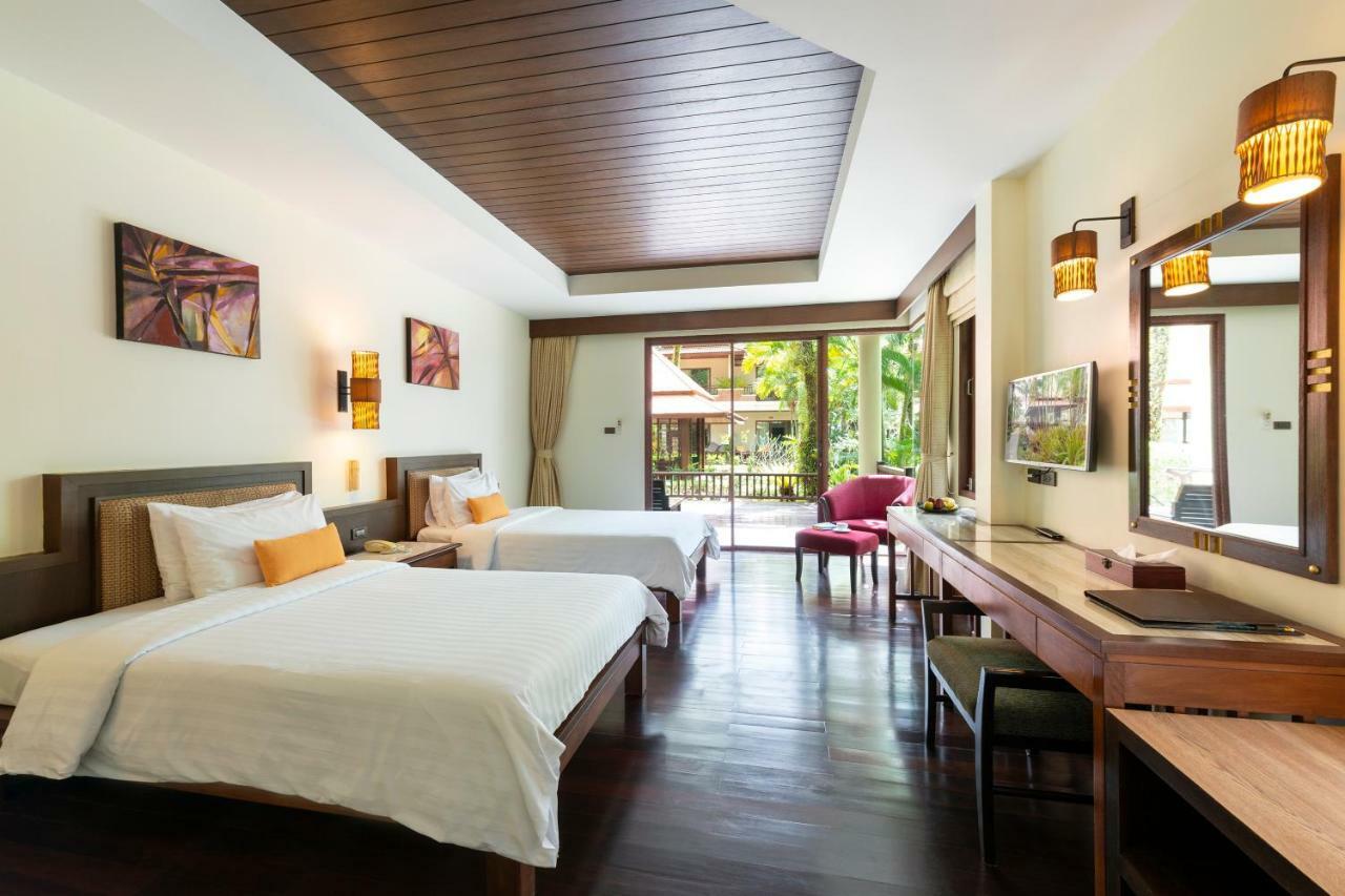 Khaolak Bayfront Resort Takuapa Екстериор снимка
