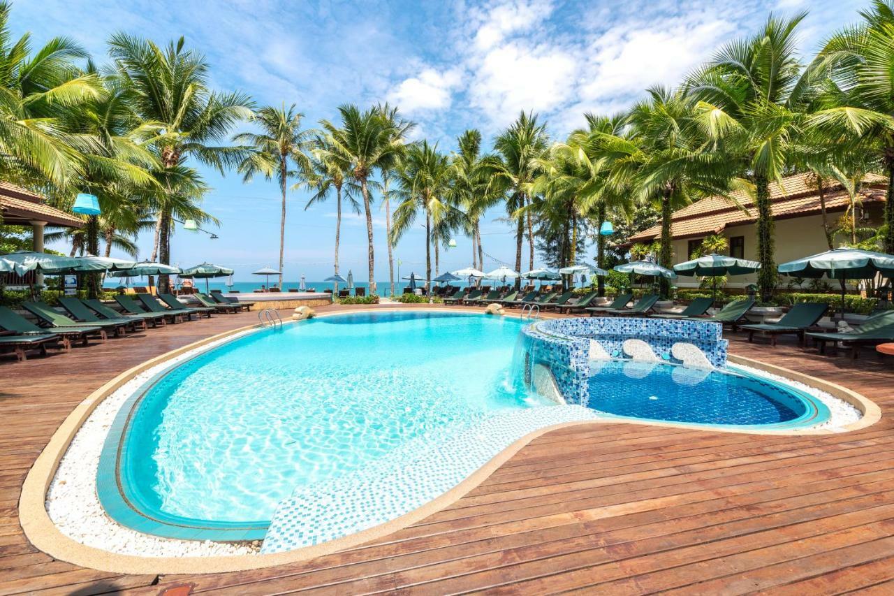 Khaolak Bayfront Resort Takuapa Екстериор снимка