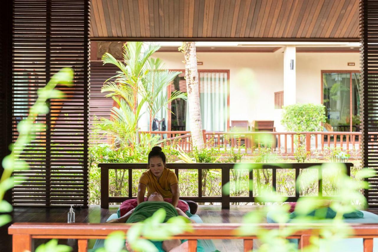 Khaolak Bayfront Resort Takuapa Екстериор снимка